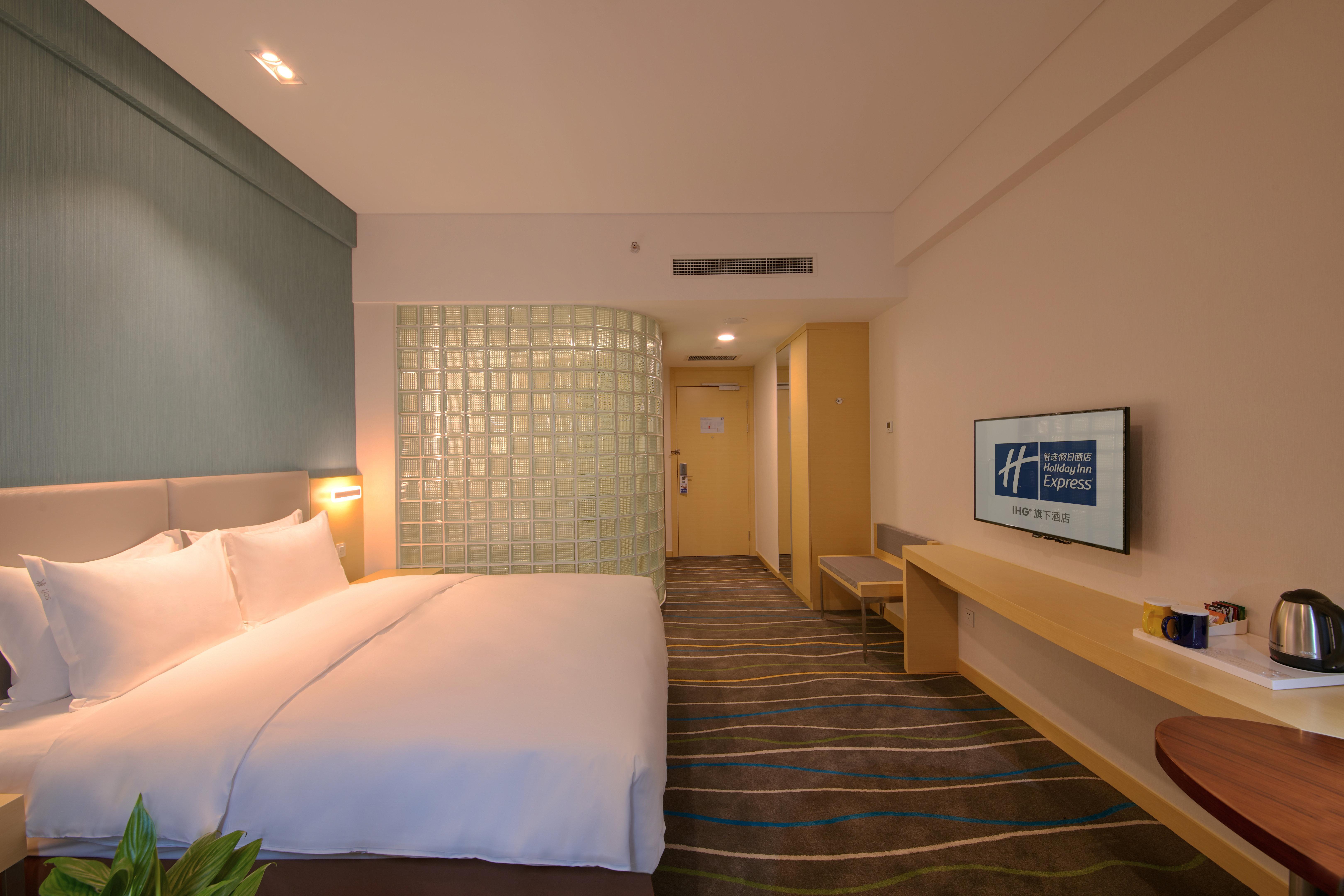 Holiday Inn Express Luoyang Yichuan By Ihg Esterno foto